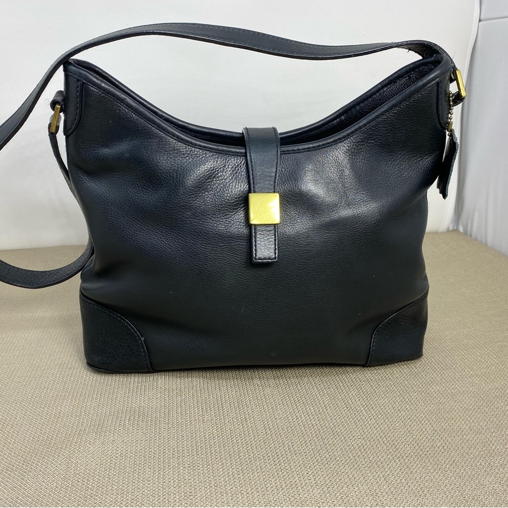 A. GIANNETTI BLACK GENUINE LEATHER SHOULDER BAG